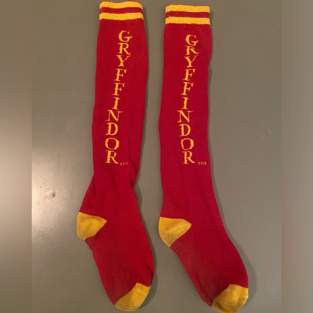 Universal Studios The Wizarding World of Harry Potter Gryffindor Knee High Socks